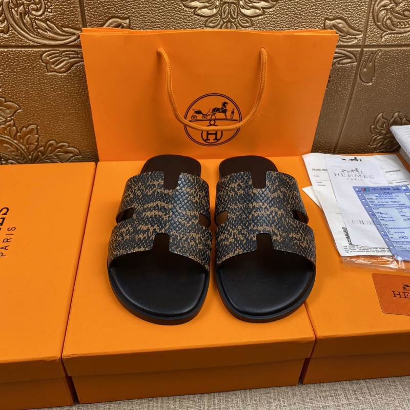 H**mes slippers